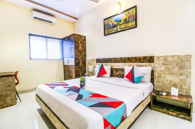 Hotel Embassy Grand Near Us Embassy Bkc מומביי מראה חיצוני תמונה